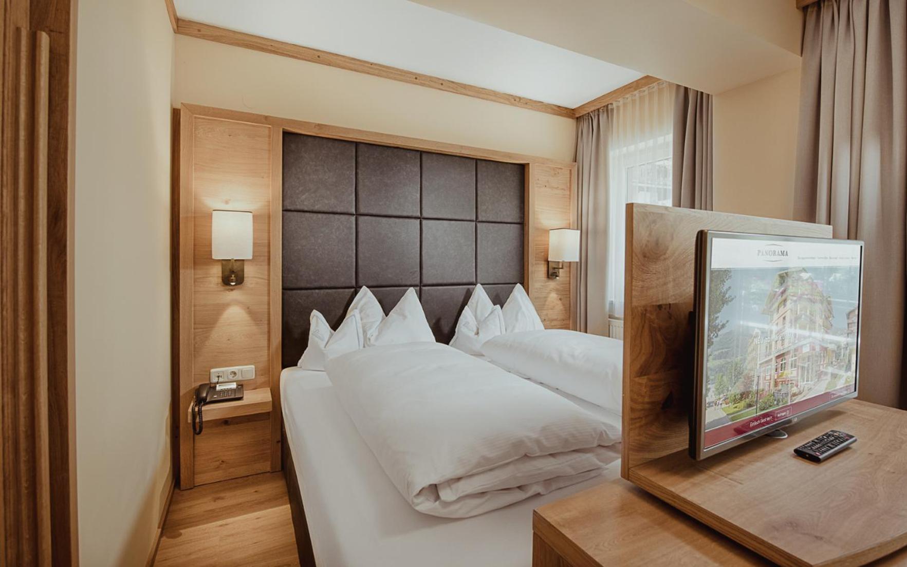 Appartement Hotel Panorama-Im Bademantel Direkt In Die Alpentherme Бад-Гофгаштайн Екстер'єр фото